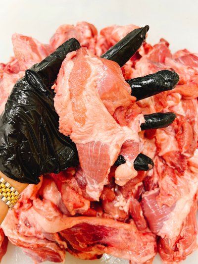 ชิ้นมันคอ