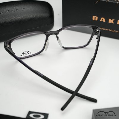OAKLEY THINBOARD OX8205-0255 Satin Grey Smoke