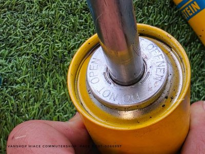 BILSTEIN แท้ Made in Germany มือ2สภาพดี ตรงรุ่นรถตู้ Hiace  Ventury  Commuter