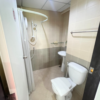 ขายโรงแรมใกล้ชายหาดหัวหิน จำนวน 350 ห้อง ติดตัวเมือง อ.หัวหิน ขายโรงแรมใกล้ชายหาดหัวหิน จำนวน 350 ห้อง ติดตัวเมือง อ.หัวหิน