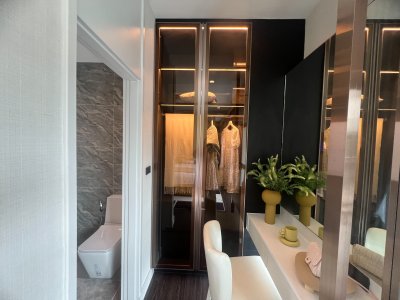 ขายบ้านตัวอย่าง โครงการ Grand Bangkok Boulevard รามอินทรา-วัชรพล พื้นที่ 60.1 ตรว. ใช้สอยได้ 246 ตรม. ใกล้ทางด่วน จตุโชติ เดินทางสะดวกโซน เอกมัย-รามอินทรา และห้างมากมาย