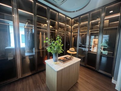 ขายบ้านตัวอย่าง โครงการ Grand Bangkok Boulevard รามอินทรา-วัชรพล พื้นที่ 60.1 ตรว. ใช้สอยได้ 246 ตรม. ใกล้ทางด่วน จตุโชติ เดินทางสะดวกโซน เอกมัย-รามอินทรา และห้างมากมาย