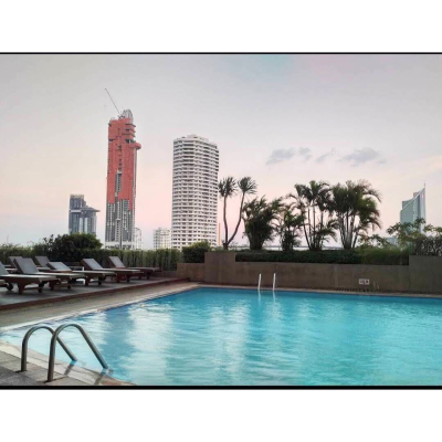 ขาย โรงแรม 5 ดาวขนาดใหญ่ ติดริมแม่น้ำเจ้าพระยา ขนาด 29 ชั้น 462 ห้องพัก สิ่งอำนวยความสะดวกครบครัน ใกล้สถานที่สำคัญหลายแห่ง เดินทางสะดวก ใกล้รถไฟฟ้า ตกแต่งพร้อมเข้ามาทำธุรกิจได้เลย