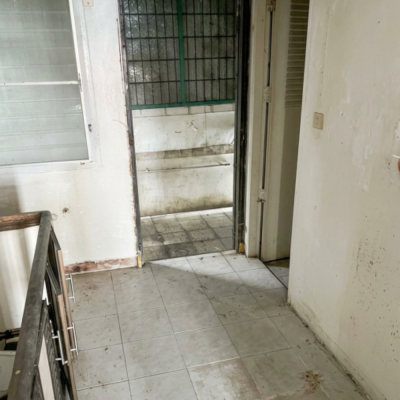 ขายทาวน์เฮ้าส์ 2 ชั้น อ.บางบ่อ จ.สมุทรปราการ พื้นที่ 36 ตร.วา 4 ห้องนอน 3 ห้องน้ำ บ้านหลังใหญ่ ฟังก์ชันครบ เหมาะทั้งอยู่อาศัยและลงทุน การเดินทางสะดวก ใกล้เส้นหลักและแหล่งงานสำคัญ
