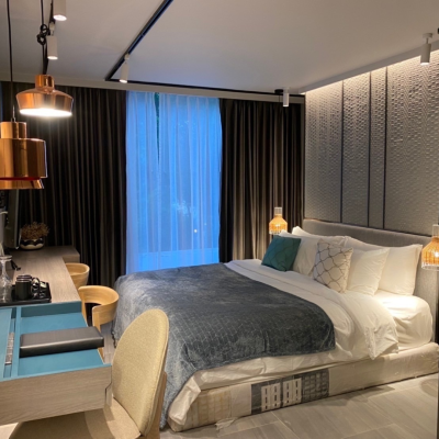 ให้เช่ากิจการโรงแรม โซนหาดวงศ์อมาตย์ พัทยา นาเกลือ จำนวน 192 ห้อง ค่าเช่า 4.5 ล้าน บาท ต่อเดือน ให้เช่ากิจการโรงแรม โซนหาดวงศ์อมาตย์ พัทยา นาเกลือ จำนวน 192 ห้อง ค่าเช่า 4.5 ล้าน บาท ต่อเดือน