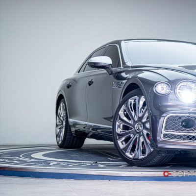 BENTLEY Flying Spur Mulliner Hybrid (2022)