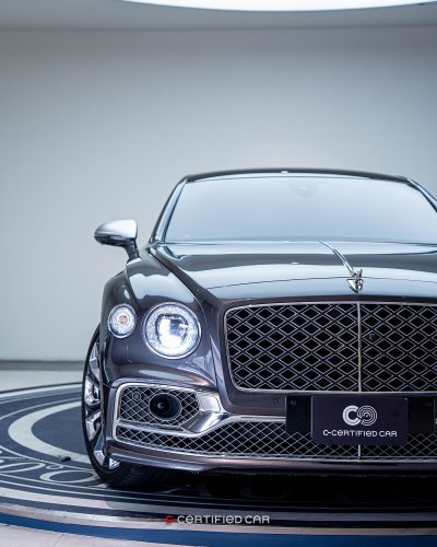 BENTLEY Flying Spur Mulliner Hybrid (2022)
