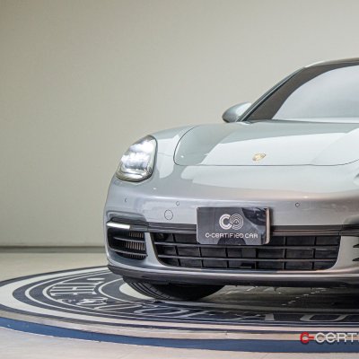 Porsche Panamera 4 E-Hybrid Porsche Panamera 4 E-Hybrid