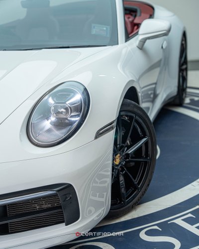 Porsche 911 Carrera Cabriolet (2021)