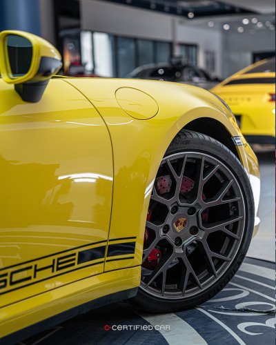 PORSCHE 911 CARRERA S COUPE PDK (2019)