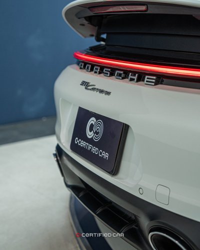 Porsche 911 Carrera Cabriolet (2021)