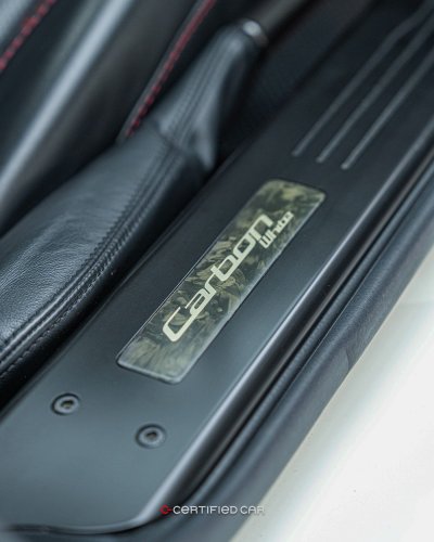 Aston Martin Vanquish