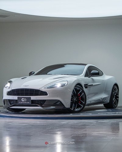 Aston Martin Vanquish