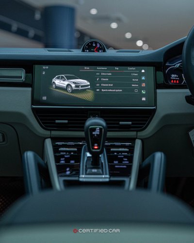 Porsche Cayenne E-Hybrid Coupe (2022)