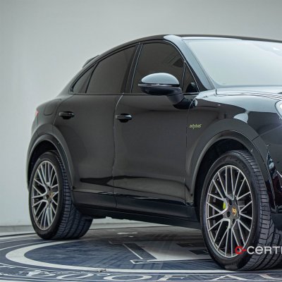 Porsche Cayenne E-Hybrid Coupe (2022)