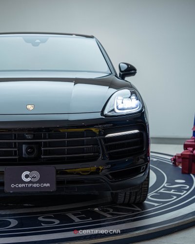 Porsche Cayenne E-Hybrid Coupe (2022)