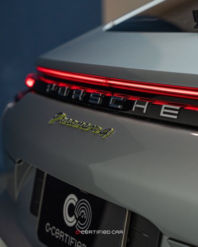 Porsche Panamera 4 E-Hybrid