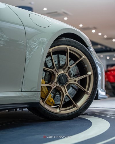 Porsche 911 GT3 (2023)