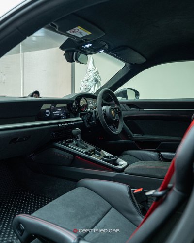 Porsche 911 GT3 (2023)