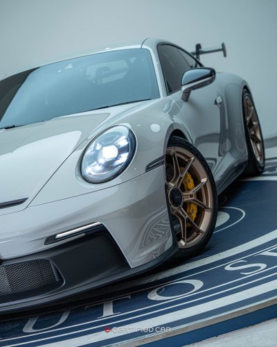 Porsche 911 GT3 (2023)