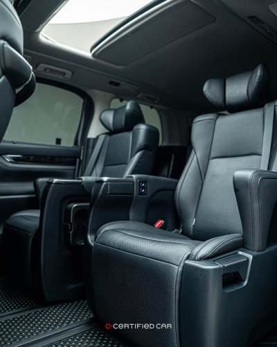 Toyota Alphard SC Package (2024)