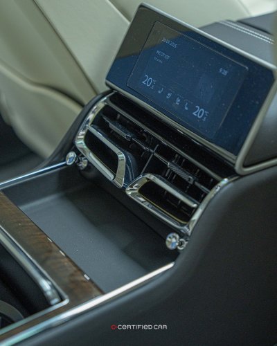 BENTLEY FLYING SPUR HYBRID