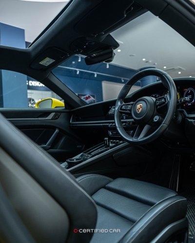 PORSCHE 911 CARRERA S COUPE PDK (2019)