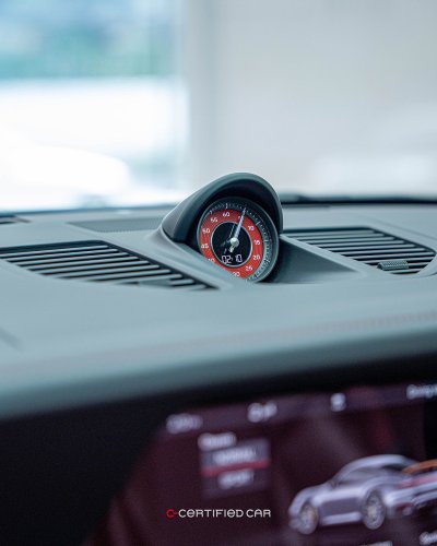 PORSCHE 911 Turbo S (2021)