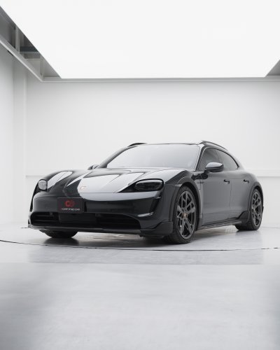 Porsche Taycan Cross Turismo (2023)