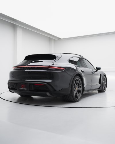 Porsche Taycan Cross Turismo (2023)