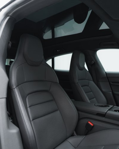 Porsche Taycan Cross Turismo (2023)