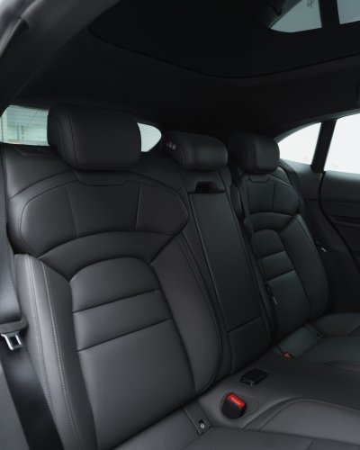 Porsche Taycan Cross Turismo (2023)