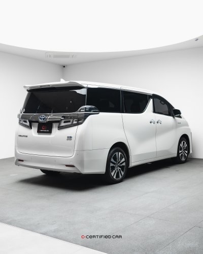 Toyota Vellfire (2021)