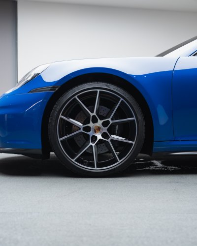 Porsche 911 Carrera (2025)