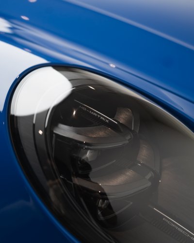 Porsche 911 Carrera (2025)