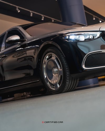 Mercedes Maybach S580e (2024)