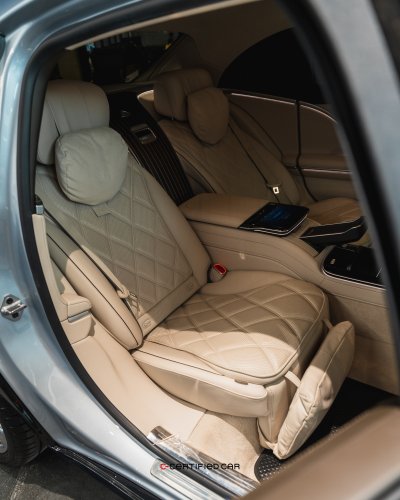 Mercedes Maybach S580e (2024)