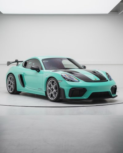 Porsche 718 Cayman GT4 RS (2025)