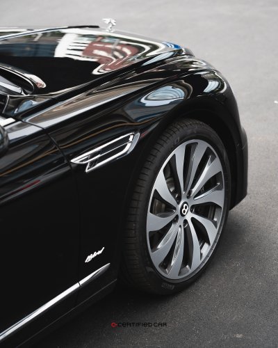 Bentley Flying Spur (2022)