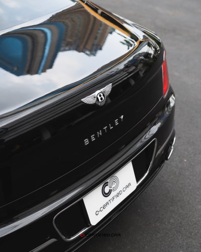 Bentley Flying Spur (2022)