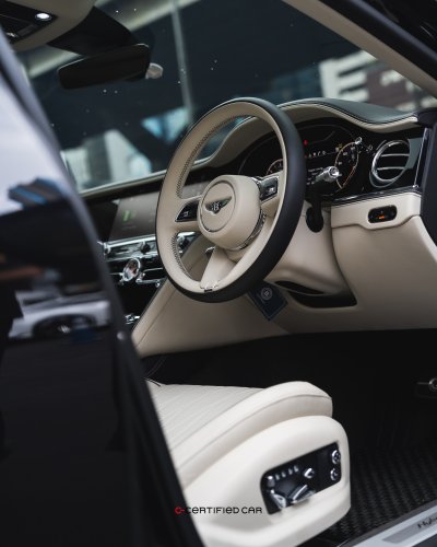 Bentley Flying Spur (2022)