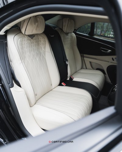 Bentley Flying Spur (2022)