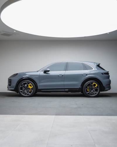 Porsche Cayenne (2023)