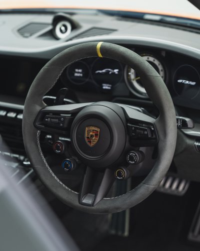 Porsche 911 GT3RS (2024)