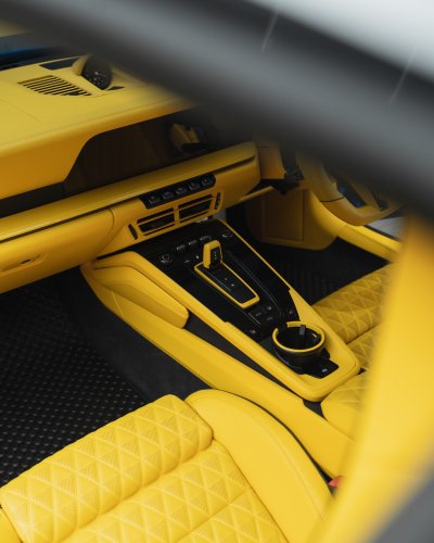 Porsche 911 Carrera 4S (2023)