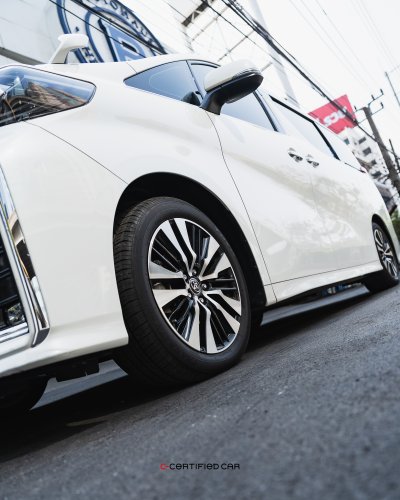 Toyota Alpard SC Package (2023)