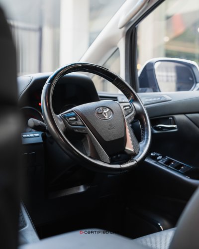 Toyota Alpard SC Package (2023)