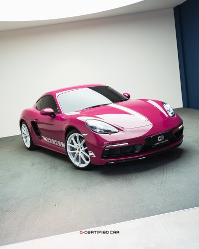 Porsche 718 Cayman (2023)