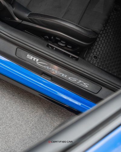 Porsche 911 Carrera GTS (2022)