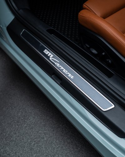 Porsche 911 Carrera (2024)